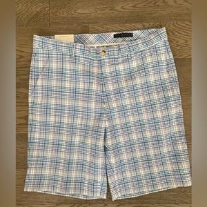 Greg Norman New Flat Front Golf Shorts NWT